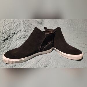 Size 8 Timberland Skyla Bay Sneaker Shoe